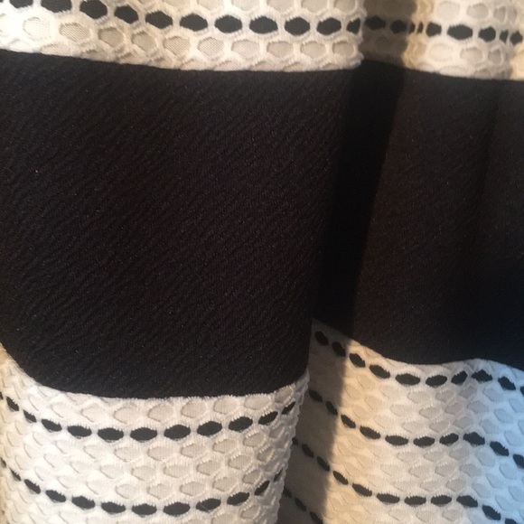 Super cute “Gilli USA” dress! - Picture 5 of 12